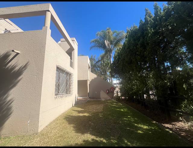 3 bed property to rent in MORNINGSIDE